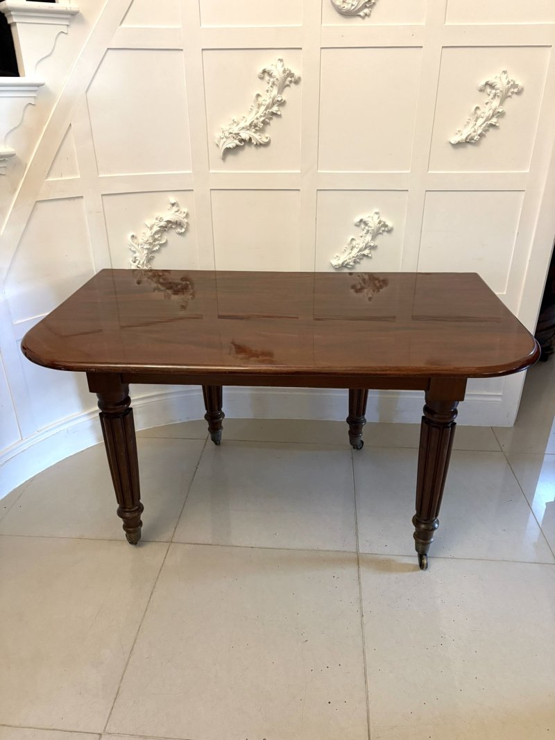 Fine Antique Regency Quality 12 Seater Mahogany Extending Dining Table